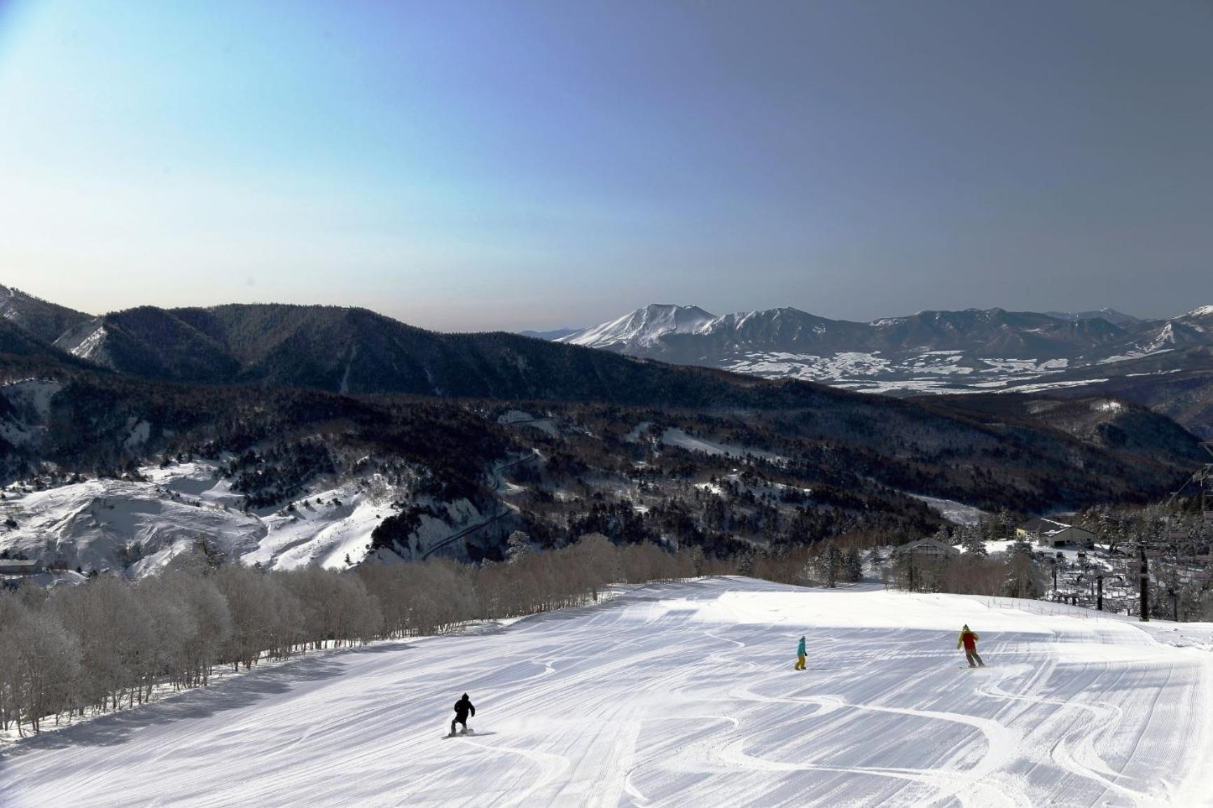 Manza Kogen Hotel Цумагои Экстерьер фото